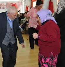 Yaşlı Kuruluşları