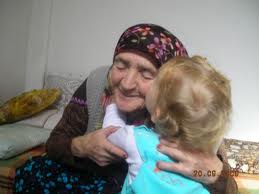Yaşlılarımıza Karşı Tutum ve Yaşlılık